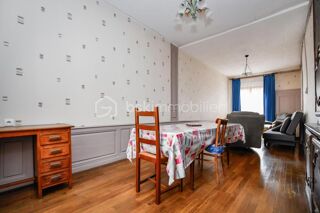  Maison  vendre 6 pices 180 m