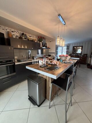  Maison � vendre 5 pi�ces 147 m�