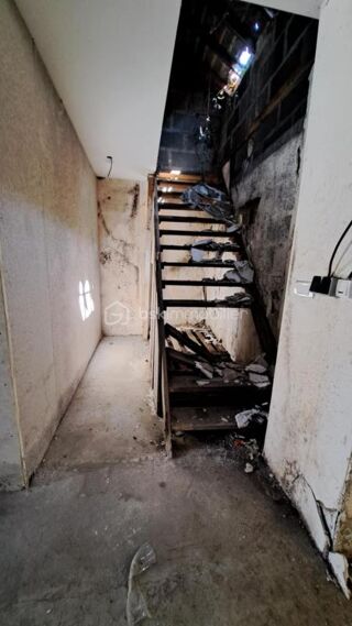  Maison � vendre 3 pi�ces 212 m�