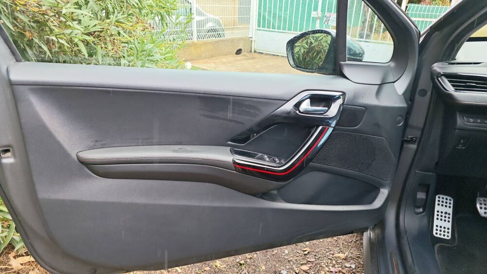208 1.6 THP Gti By Peugeot Sport 2015 occasion 20600 Bastia