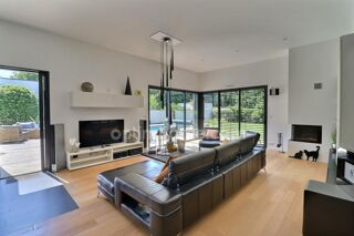  Maison à vendre 6 pièces 197 m²