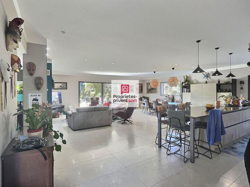  vendre  Villa Salernes (83690)