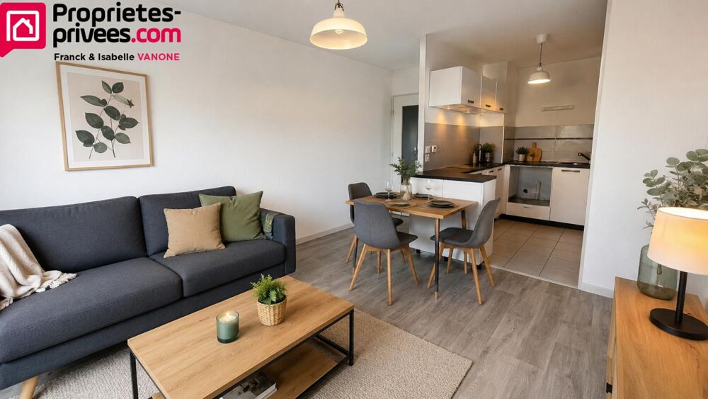 DERNIER ETAGE BEAU T2 AU CALME - 38m² - grand balcon - place de parking