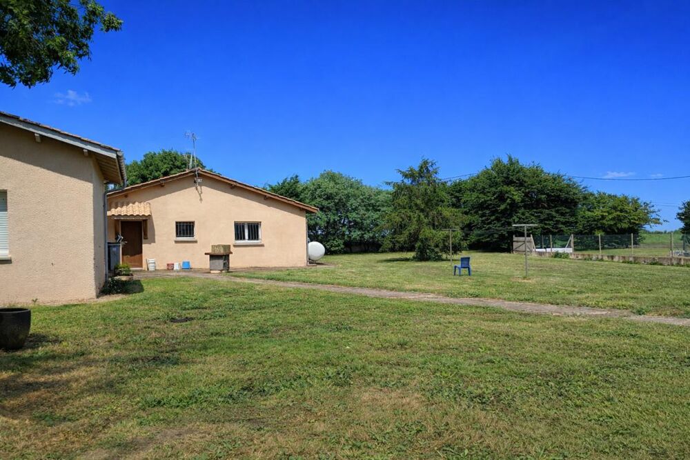 Maison 145 m² avec terrain de 2900 m² + garage (69 m²) + véranda