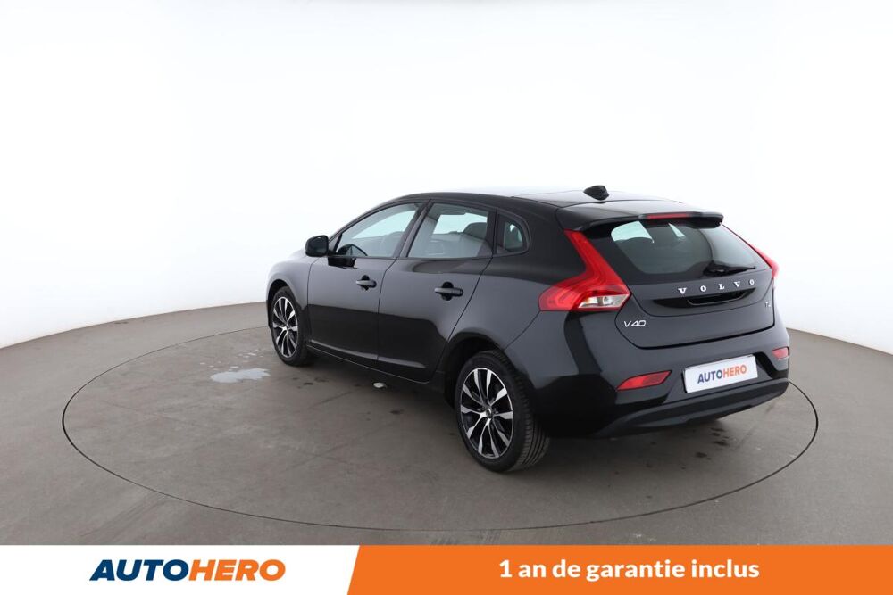 V40 2.0 T2 Signature Edition 122 ch 2019 occasion 92130 Issy-les-Moulineaux