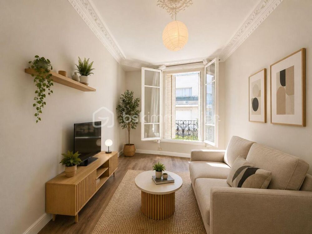 Vente Appartement Charmant appartement 2 pièces au cœur d'un immeuble historique Courbevoie