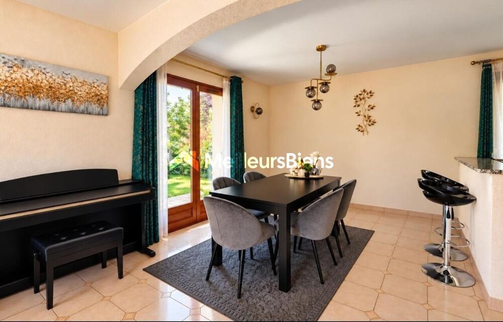 à vendre  Maison Ornex (01210)