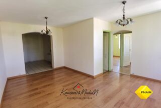  Immeuble � vendre 15 + pi�ces 250 m�