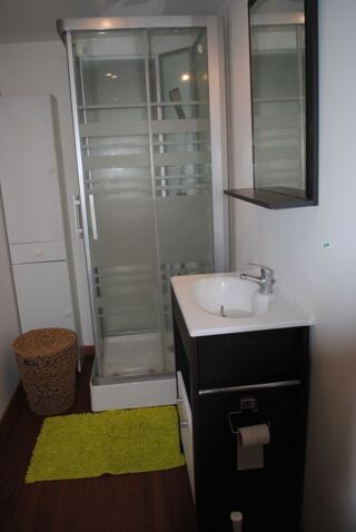  Appartement à louer 1 pièce 28 m² Lille