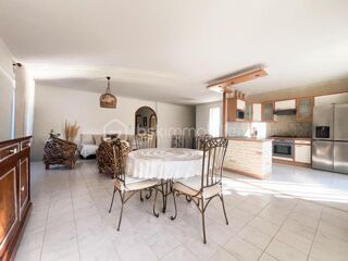  Villa à vendre 6 pièces 141 m²