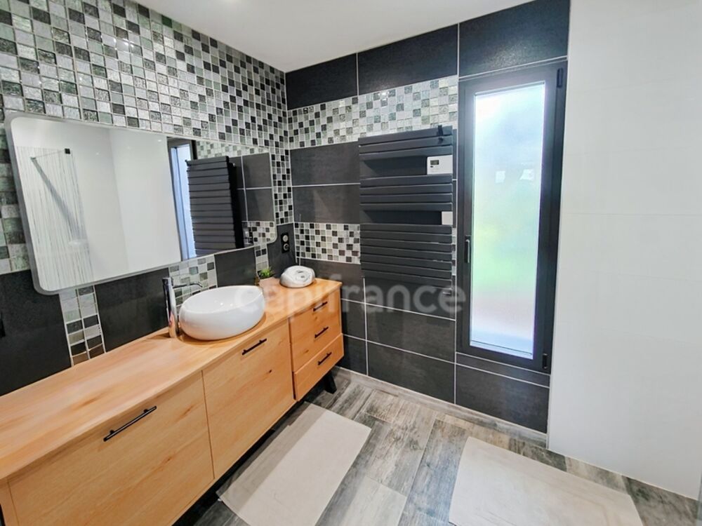 Vente Maison Saint-Cyr (71), à vendre maison contemporaine P6 de 130 m² - Terrain de 961m² Saint cyr