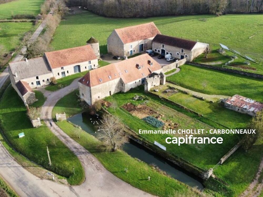 Demeure historique PRECY-SOUS-THIL composée de 15 pièces (390 m²) et 950 m² de dépendances