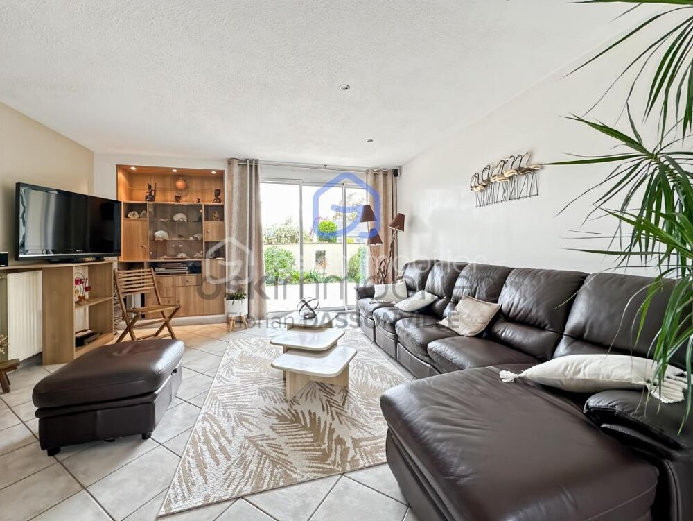 Maison PLAIN-PIED 120 m2 - 4 chambres - Terrain 586 m2 - Garage double