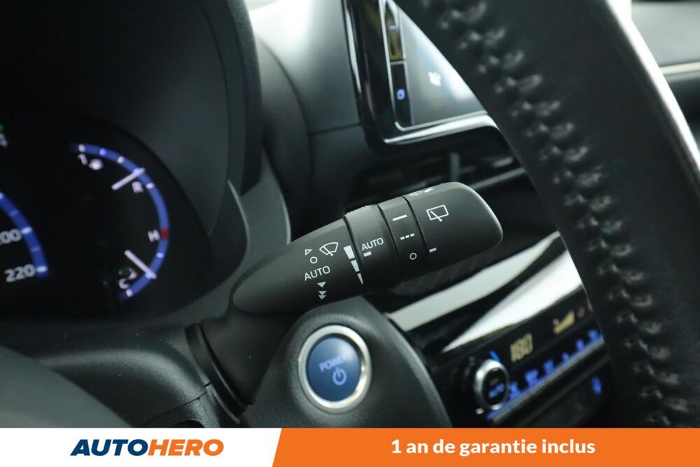 Yaris Cross 1.5 AWD-i Premiere 116H 2021 occasion 92130 Issy-les-Moulineaux