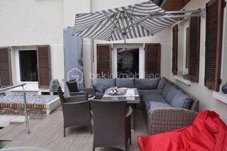  Maison � vendre 9 pi�ces 290 m�