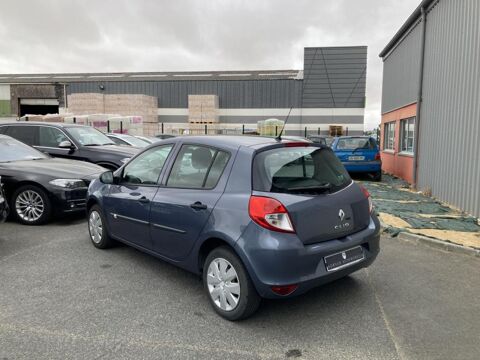 Clio 1.2i 75 CH AUTHENTIQUE 2011 occasion 14650 Carpiquet