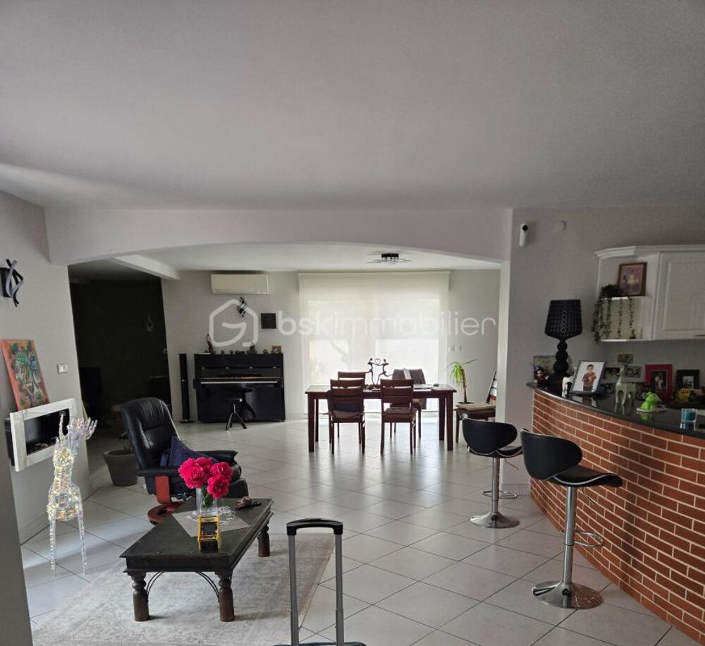 à vendre  Propriété/château Launaguet (31140)