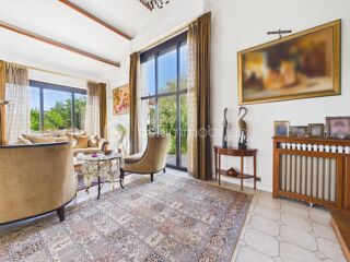  Maison à vendre 11 pièces 277 m²