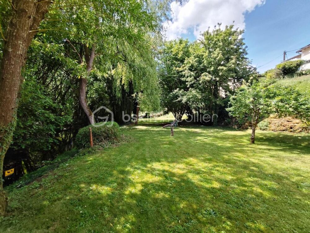 Vente Propriété/Château Propriété de 177 m2 avec piscine Couhe