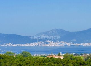  Villa � vendre 5 pi�ces 163 m�