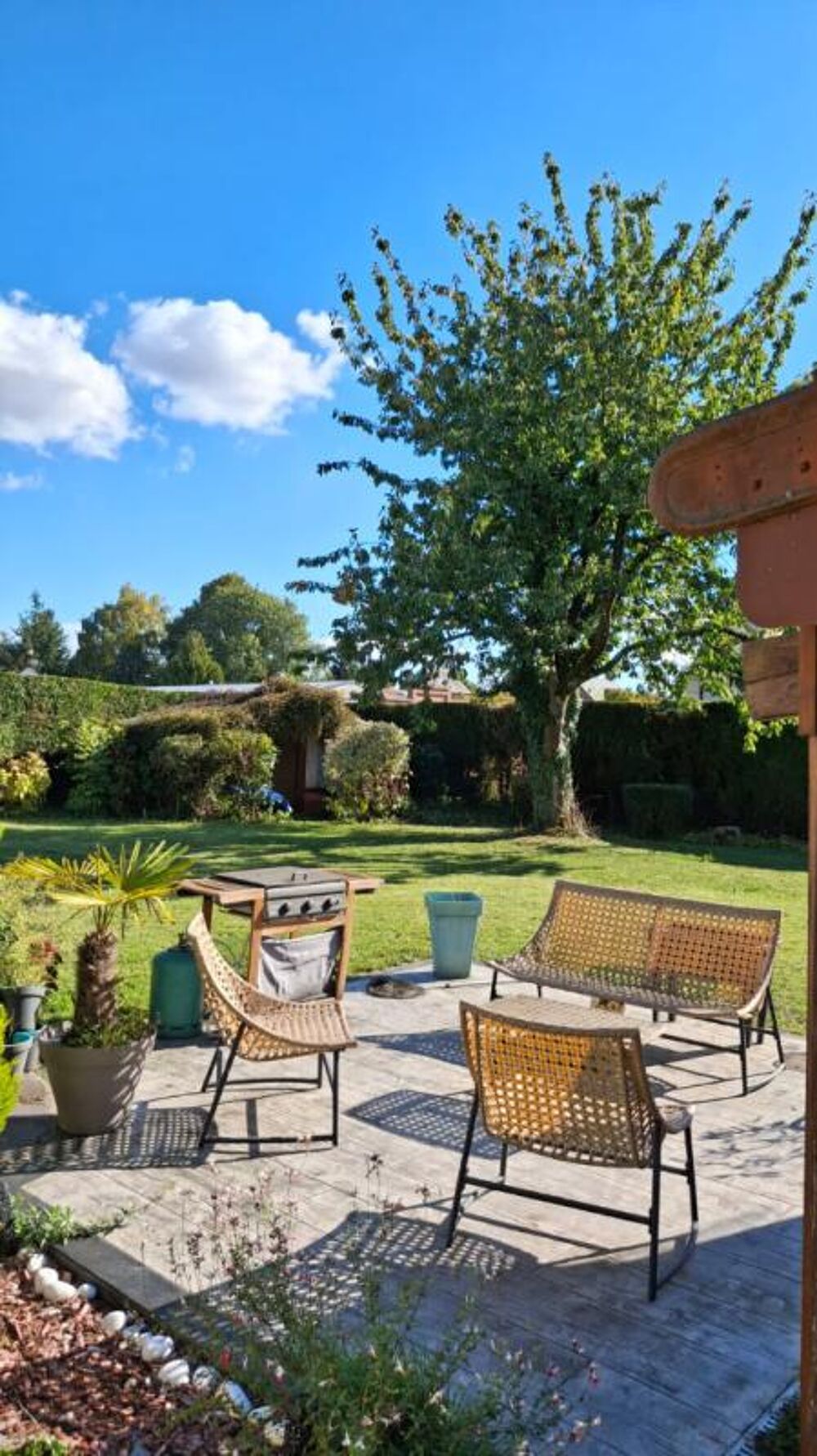 FAYET -CHARMANTE MAISON 4 CHAMBRES-JARDIN-GARAGE