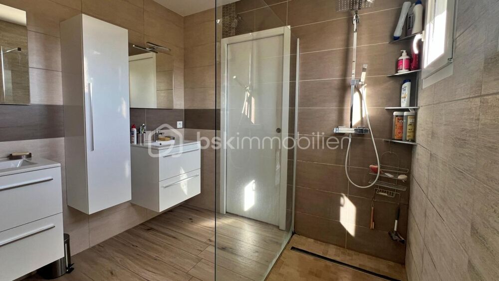 � vendre  Maison Claix (38640)