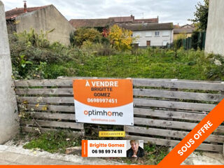  Terrain à vendre 590 m²