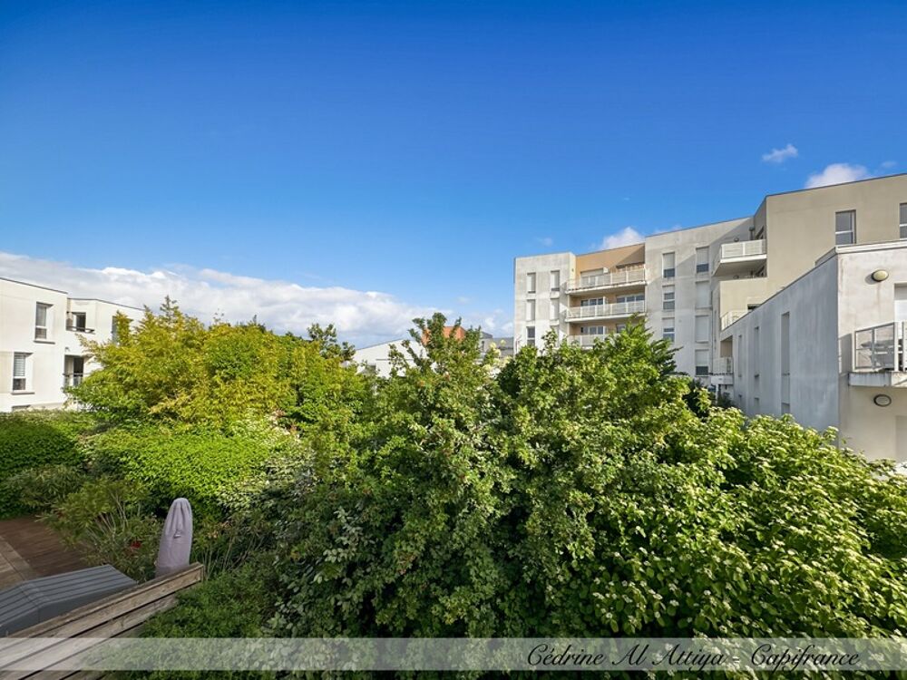 Vente Appartement La Rochelle, Appartement à vendre 3 pièces 66m2, 1er étage, ascenseur, loggia, garage La rochelle