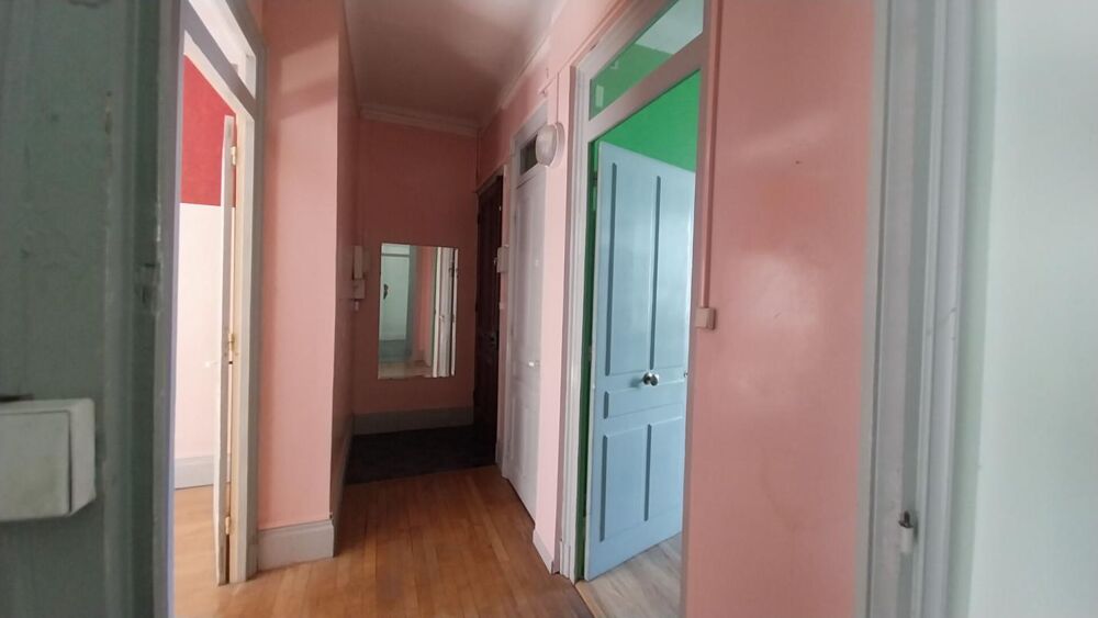 Vente Appartement Exclusivité : 3 pièces de 75 m² à fort potentiel à Villeurbanne Hyper-centre Villeurbanne