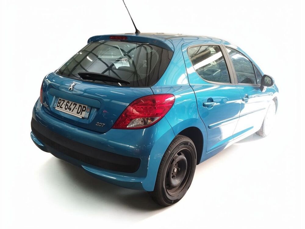 207 1.6 HDI 92 ACTIVE 5P 2011 occasion 06640 Saint-Jeannet