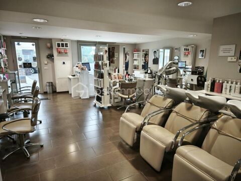 Fonds de commerce  Local coiffure esthétique barbier  de 83 M²   A saisir ! 140000 77230 Moussy le neuf