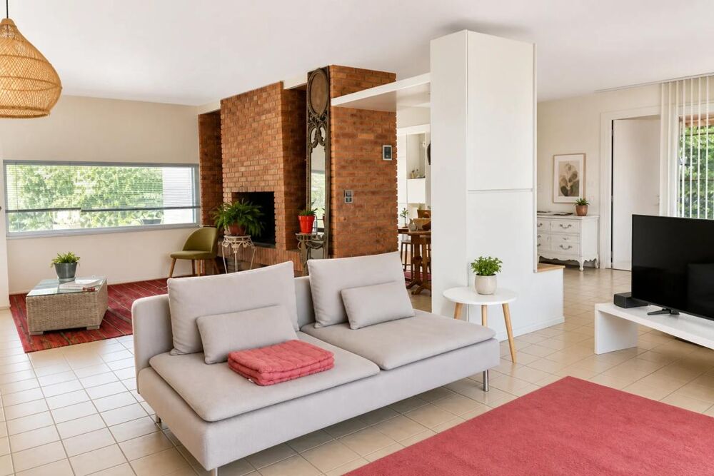 Maison de 8 pièces de 232 m² situé à Guer