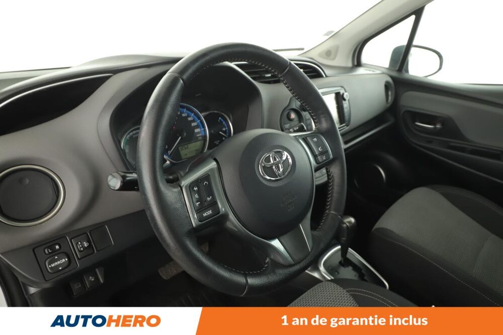 Yaris 1.5 Hybrid Dynamic 5P 100H 2016 occasion 92130 Issy-les-Moulineaux