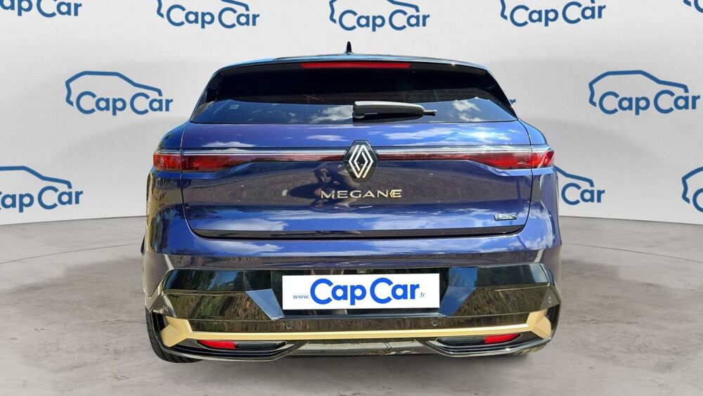 M&eacute;gane EV60 E-Tech 220 60 kWh Iconic 2024 occasion 97460 Saint Paul