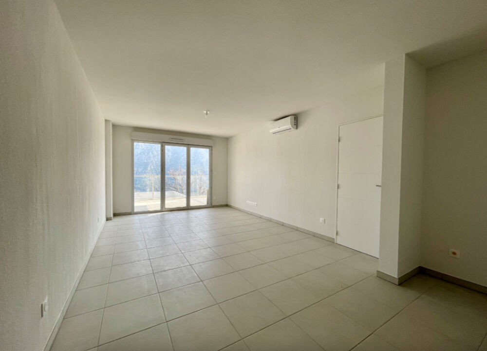 Magnifique T3 de 66 m² avec sa terrasse de 10 m²