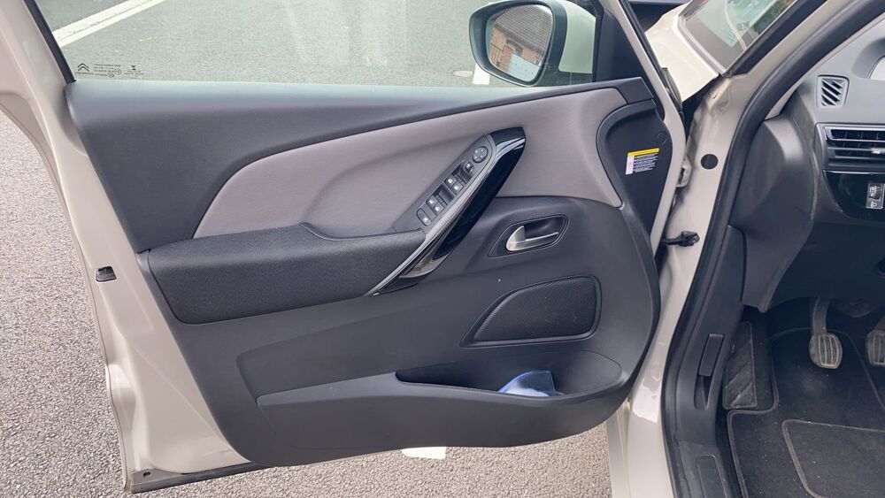 C4 Picasso 1.6 BlueHDi 116 Shine - Premi&egrave;re main 2018 occasion 59230 Rosult