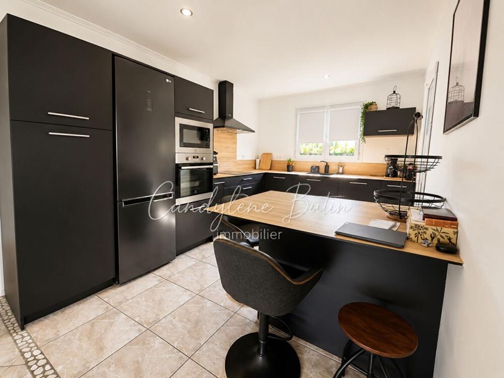 Villa Cazouls Les Beziers 4 pièce(s) 122 m2