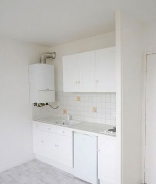  Appartement à louer 1 pièce 27 m²