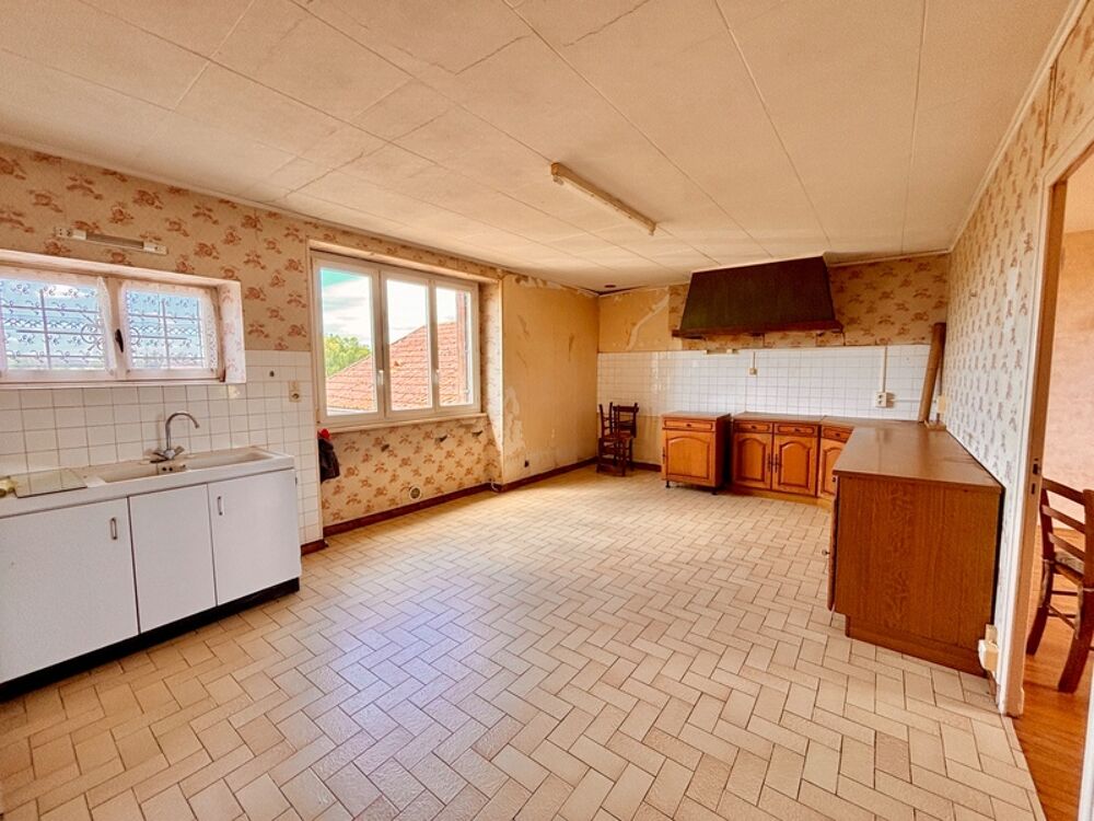 Vente Maison Longère à rénover 120 m² - Terrain 1200 m² - Dépendances - Grange - FONTAINES (71) Fontaines