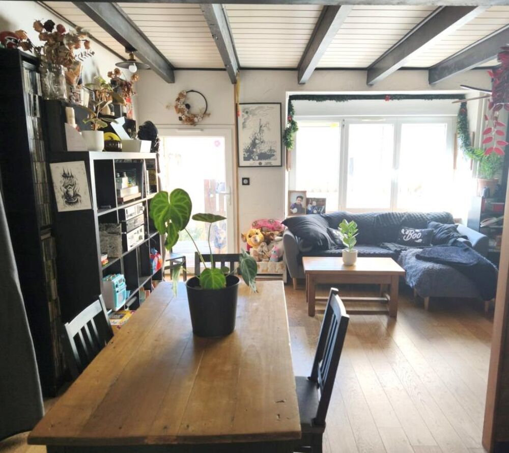 Jolie maison au calme et entièrement rénovée, à 05 minutes de Riom et 20 minutes de Clermont-Ferrand