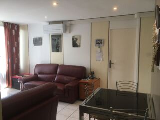 Appartement à louer 4 pièces 66 m²