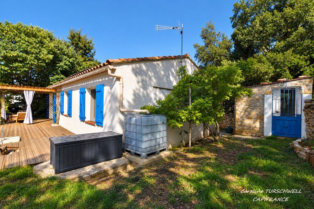 Vente Maison ROCBARON (83) - TRES JOLIE MAISON DE PLAIN PIED SUR 700 M² - 3 CHAMBRES - GRAND GARAGE - 2 CABANONS EN DUR Rocbaron