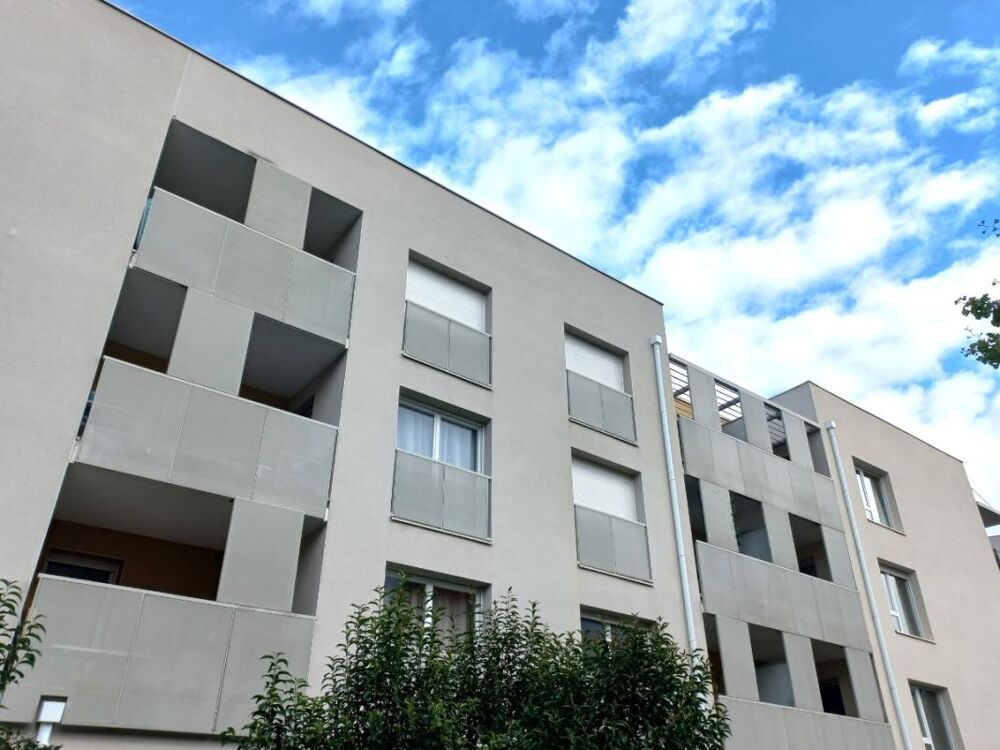 Location Appartement T2 avec loggia et garage à L'Isle d'Abeau L isle d abeau