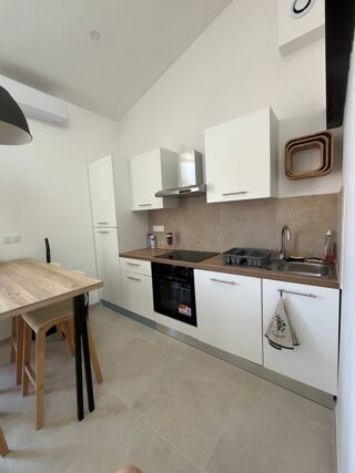  Appartement à louer 1 pièce 45 m²