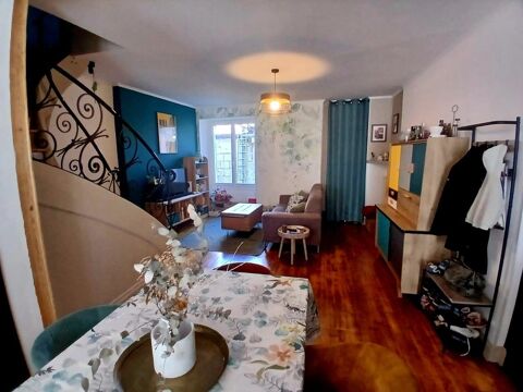   NERSAC (16) Maison r�nov�e + atelier automobile exceptionnel + terrain constructible Maison - 10 pi�ce(s) - 180 m�