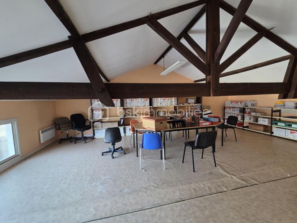   Ensemble Immobilier Professionnel à Fort Potentiel – Onesse-et-Laharie 40110 