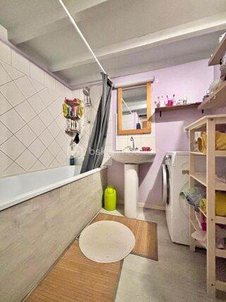  Immeuble � vendre 12 pi�ces 274 m�