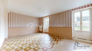 Vente Maison Maison en pierre à rénover – 141 m² – Dépendances – Terrain clos 645 m² Chatillon le roi