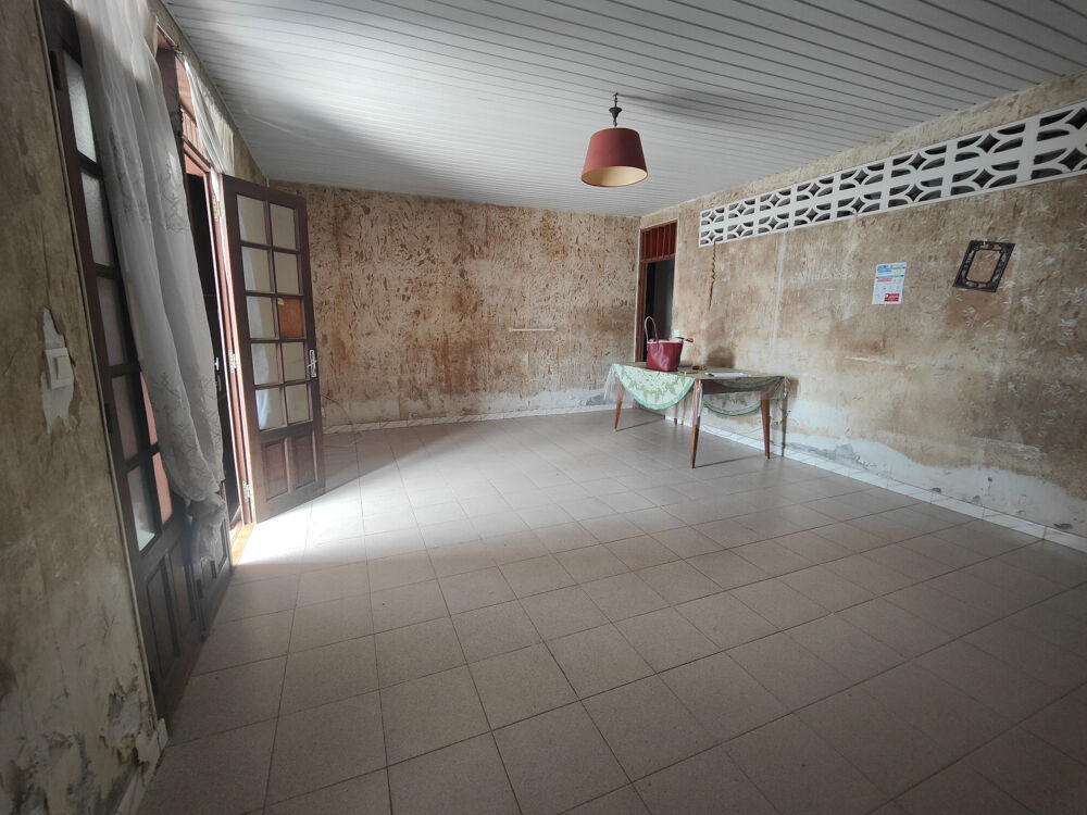 Maison à vendre 8 pièces CAYENNE (973)