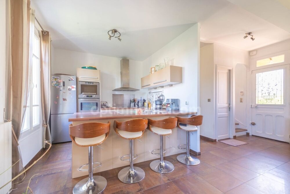 SARTROUVILLE (78500) - MAISON FAMILIALE - 4 CHAMBRES - JARDIN - RER SARTROUVILLE